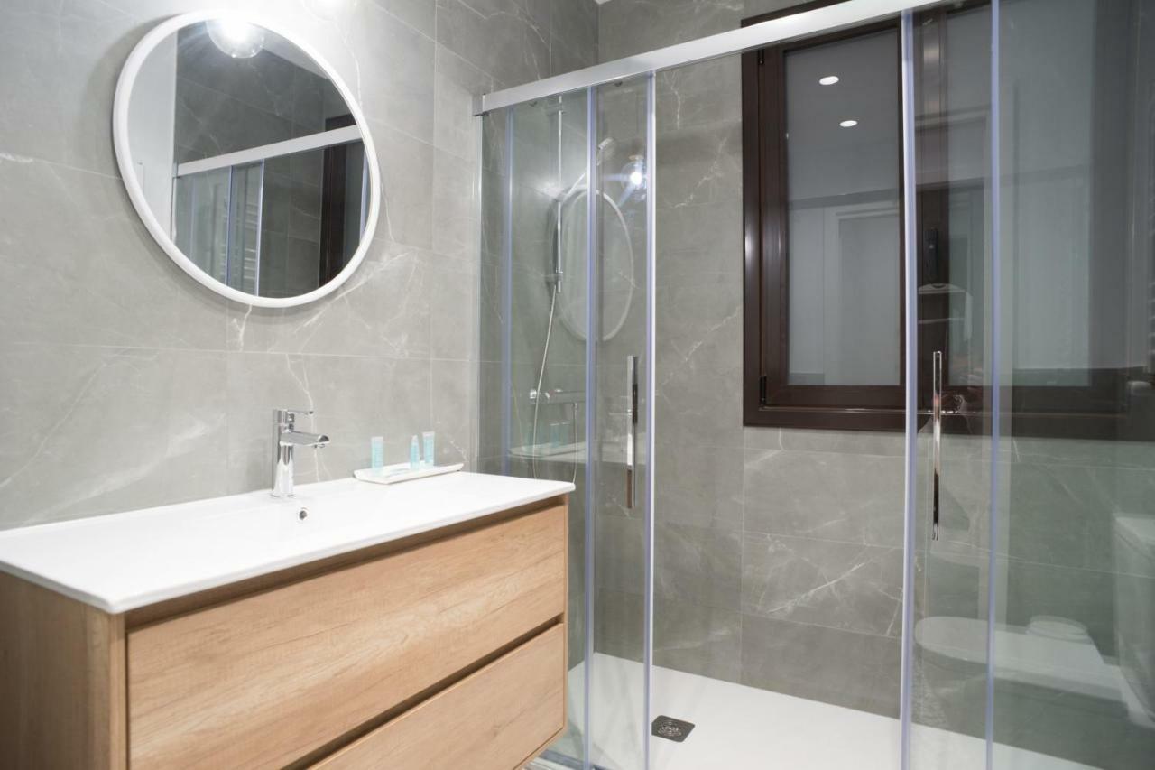 Cantabric Plaza / Iberorent Apartments San Sebastián Kültér fotó